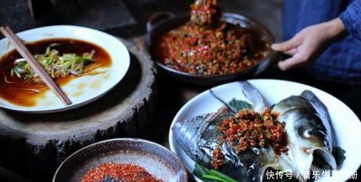 新鲜|李子柒给奶奶做“剁椒鱼头”,看清她家的鱼后,网友这也太假了!