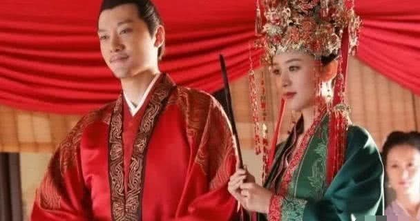 什么资格才能当“诰命夫人”,权利有多大?难怪盛紘都不敢惹明兰