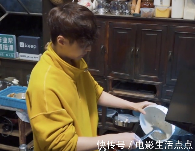 向往的生活|《向往的生活》新一期黃磊沒(méi)有做飯,難道他終于要放權(quán)了嗎?