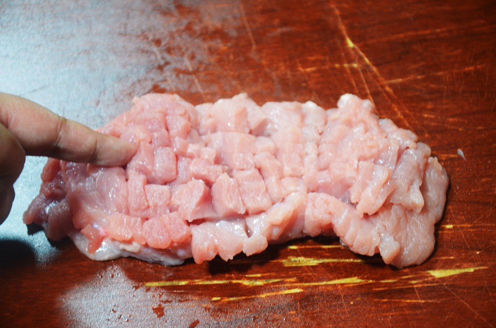 剁肉馅原来这么容易,简单2分钟全剁好,干净又快速,比机器更好