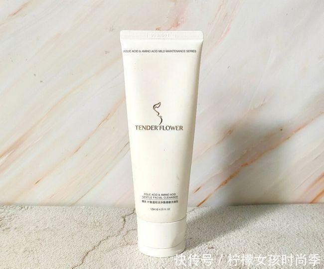 成分|这5款屈臣氏高口碑洗面奶,碰到了别错过,堪称“毛孔吸尘器”