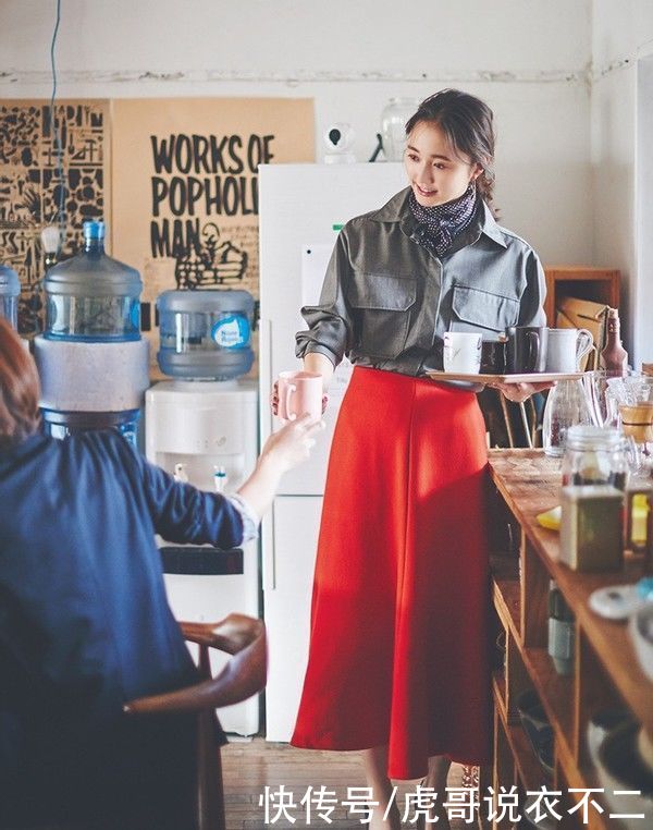 早春穿衣别太花哨，试试百搭高级的衬衫吧，谁穿都显气质