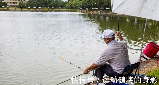 想要钓鱼配方的朋友，看这里，我给你！