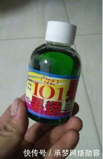 农村小伙钓鱼就是狠,这样打窝,钓鱼钓到手发软