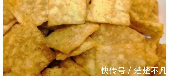 丁真和龔俊成“零食兄弟”，他們吃自家做的牛肉干根本停不下來
