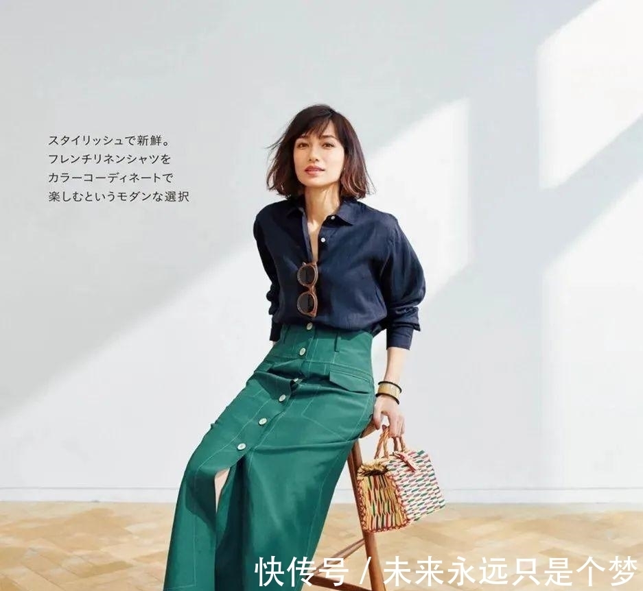 卡其色|2021流行穿这两个颜色,显白又高级,太圈粉啦!