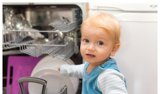 月龄|15个月龄孩子大运动和生长发育标准是啥?这份自查表可以看看