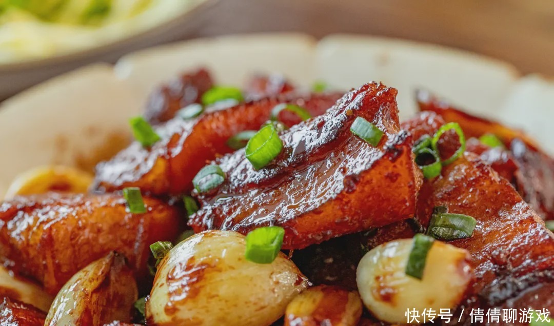 这一锅太香了!不加一滴水,比红烧肉还好吃
