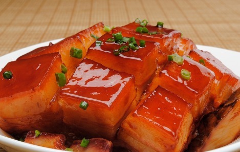 脑梗|61岁阿姨只吃素不吃肉突发脑梗？降脂2误区莫再犯，血脂稳吃3物