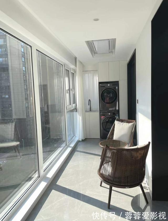 氛围感|江苏90后夫妇拒绝“过度装修”,把110㎡新家装得堪称收纳教科书