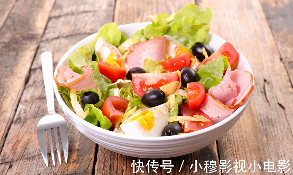 空腹血糖|空腹血糖多少算正常?新标准已公布,快来自查,你的血糖或并不高