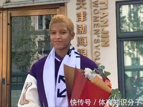 女排|外援大力跳发制造5个“惨案”!女排联赛被质疑,国家队如何崛起