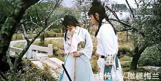 刘姥姥@林黛玉的葬身之地,早已不是秘密,就藏在刘姥姥的一段胡侃中