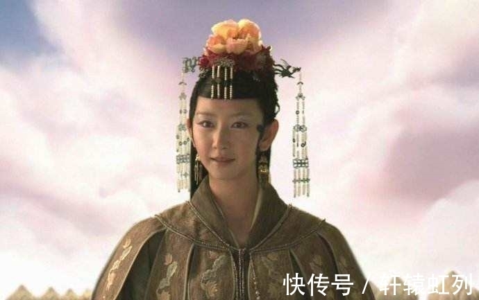 黛玉@王扶林说,我没做到了,新版《红楼梦》做到了,还做得很好