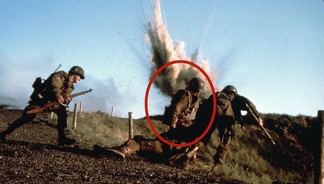 士兵|面對敵軍的火炮襲擊,士兵亂跑真的可以嗎?別被美劇給洗腦了