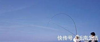 鱼儿|自从有了这鲫鱼钓技钓法以及鱼饵小药秘诀,天气再冷也能狂拉不断