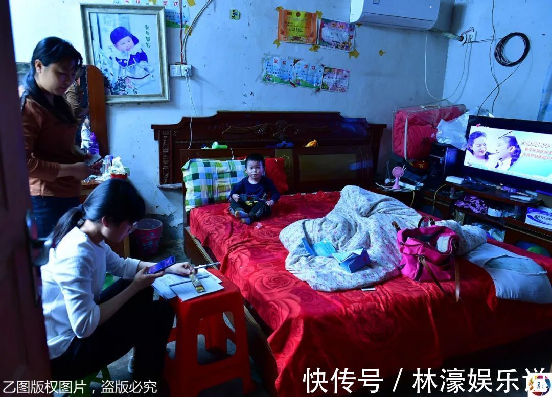 纱布|男童出生患罕见病，三年用掉纱布5000多圈，每天只能坐在床上