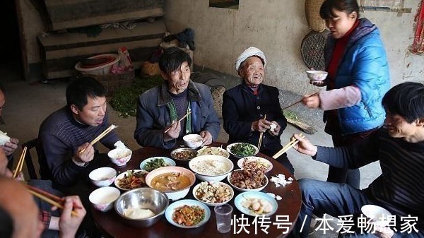 癌细胞|患癌后还能成为百岁寿星,她的秘诀是从不吃一样东西,一起了解下