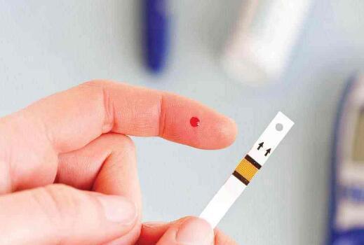 糖尿病人|早餐空腹吃苹果,能帮助减肥、保护肠胃夏季吃苹果,有几个窍门