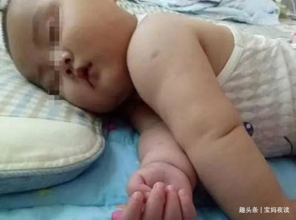 宝妈|6个月内的宝宝,若还不会做这4个动作,就可能是发育出问题了