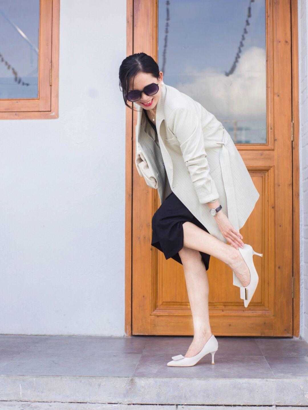 颜色|西服不要光选黑色,其他颜色效果更好,时髦又耐看,还自带气质