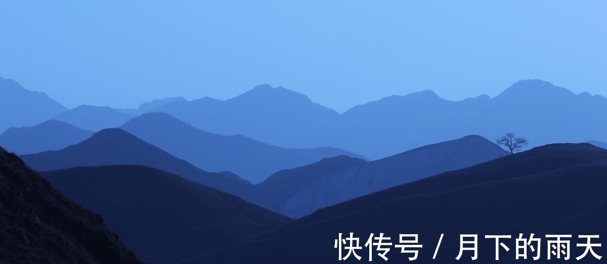 洒脱!温一盏茶读好诗,33首诗写在深秋,有真情有境界,细读不觉被感动