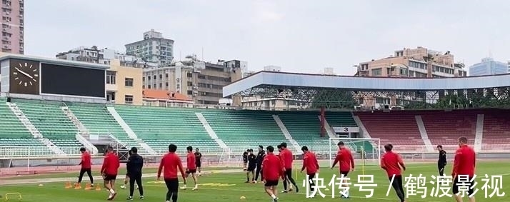 费莱尼|山东泰山封王之战首发浮现，段刘愚连线郭田雨，后防不放松！