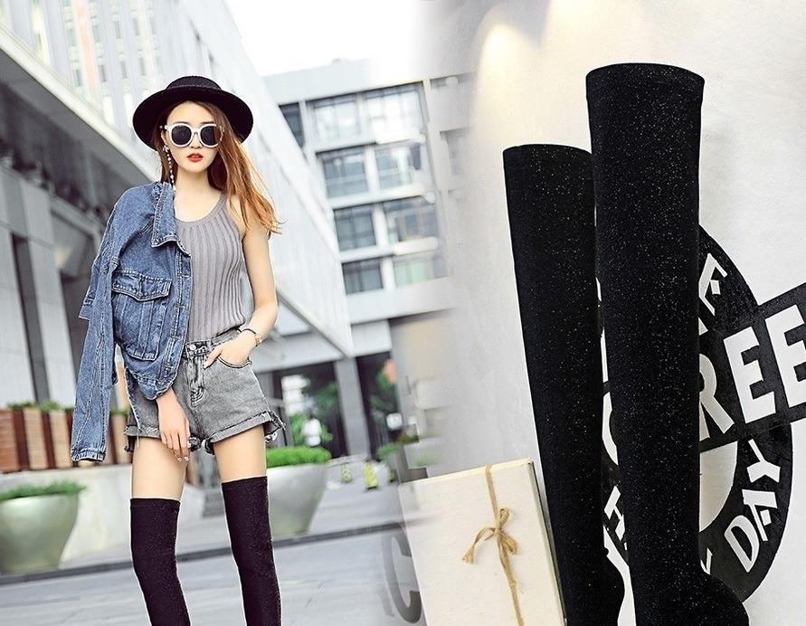 夜店 女人身材丰满,就要穿这种高跟鞋,性感妩媚,显高显瘦,贼美