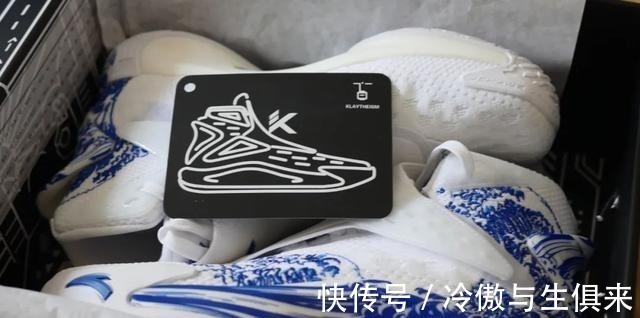 鞋盒 五百块双层碳板,带TPU的鞋垫,这双汤普森签名鞋不香吗!