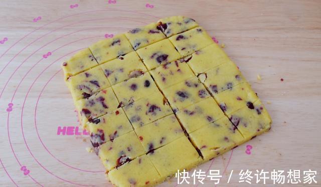 蔓越莓奶酥|周末的追剧零食就吃它，酥脆到一碰就掉渣，吃上就停不下来的节奏