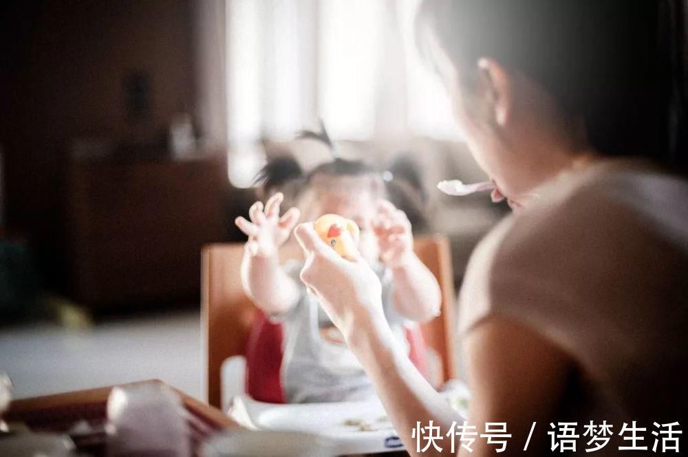 孩子|孩子记忆力不好?不够聪明?与这些有损大脑的生活习惯有关!