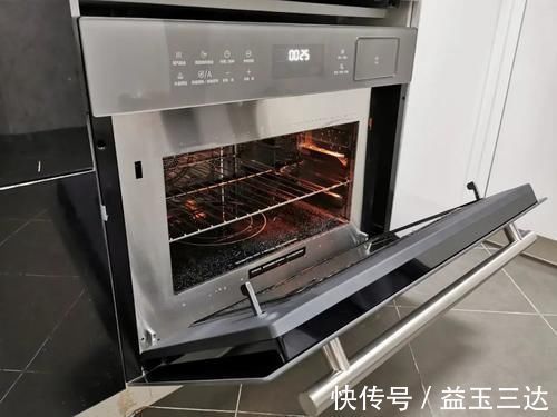 操作台|小厨房实用装修参考!送你9个建议,好用的厨房才美丽!