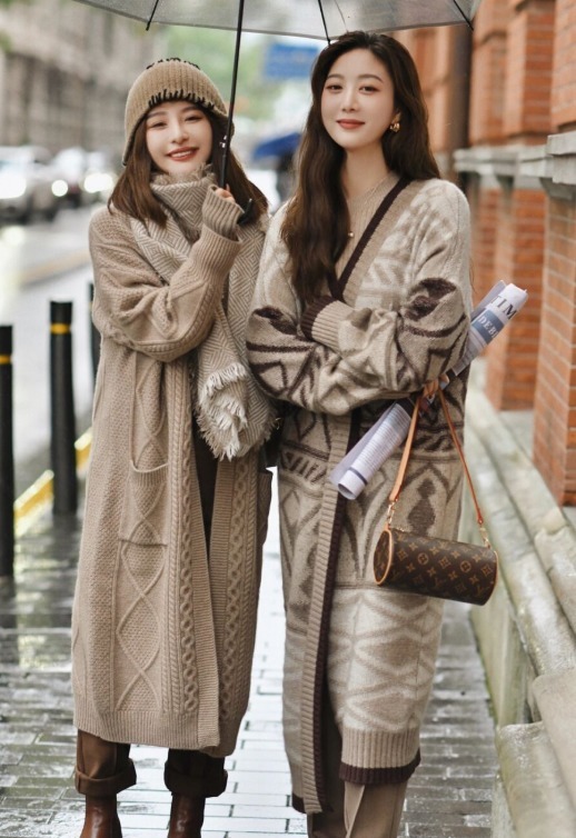 大衣|冬天了怎么穿?建议和姐妹安排上“闺蜜装”,出街回头率百分百!