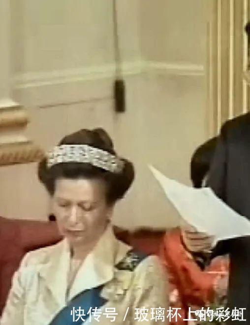 英女王唯一的女儿有这些珠宝算多还是少