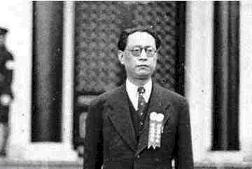 出身高贵|她出身高贵,却嫁给有妻室的穷酸男子,跟随丈夫一起沦为汉奸