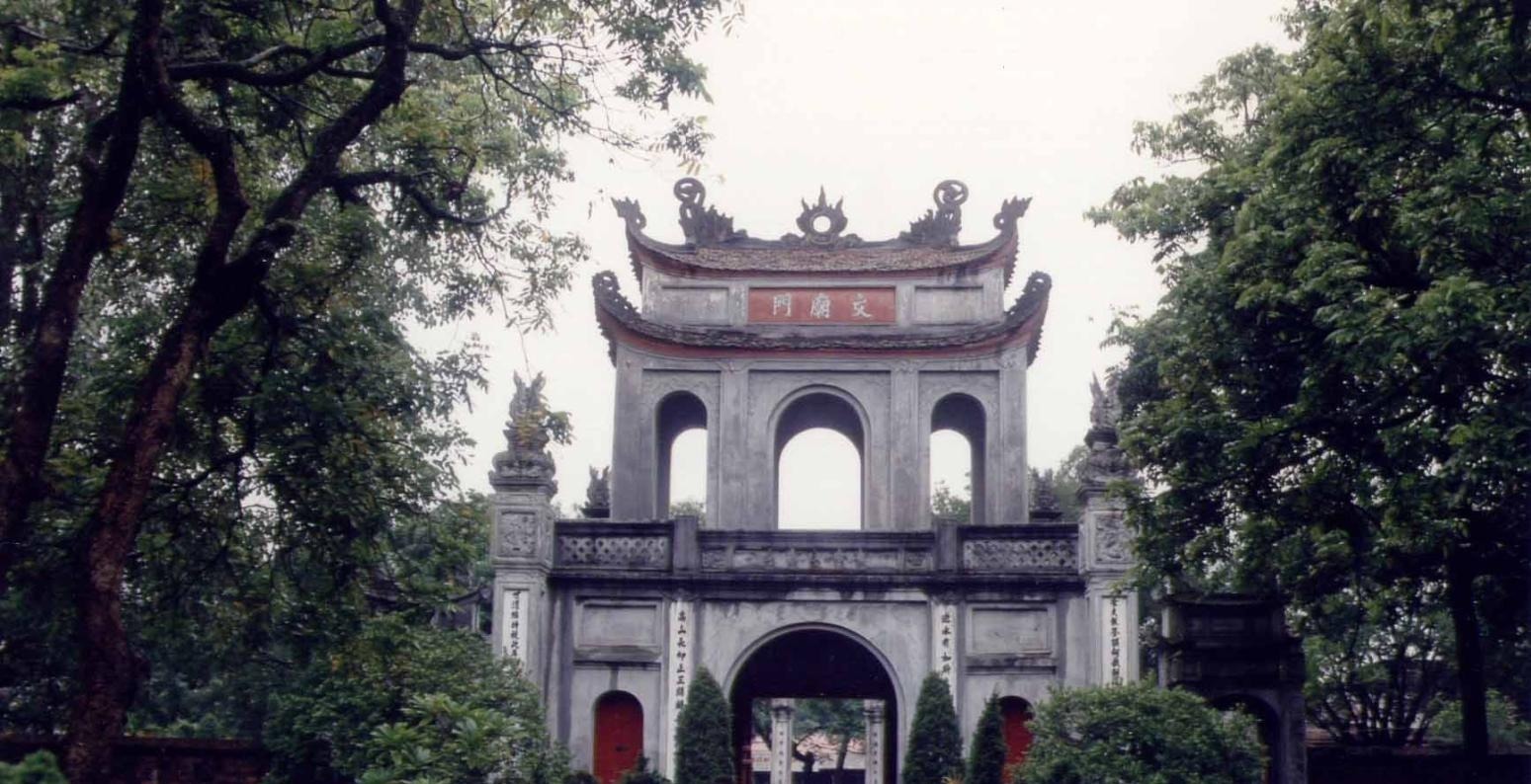 大越史记全书$为何知晓汉语的胡志明 在独立建国后立马下令废除汉字