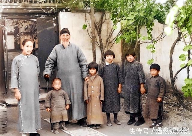 93岁齐白石手抖不停，画出一幅漏洞百出的画，却被专家誉为神作