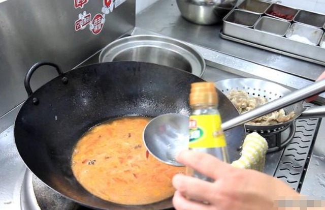 大娘|做酸汤肥，大娘教你“正宗”做法，只需要3步，不仅开胃，还鲜美