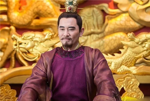 他是3岁考科举的神童,跟太子是哥们,谁知太子登台后却备受冷落