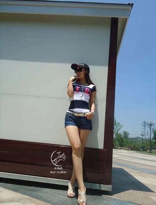 蕾丝|素人改造:从“艳俗感”到“气质女神”,一个川妹子的变化史