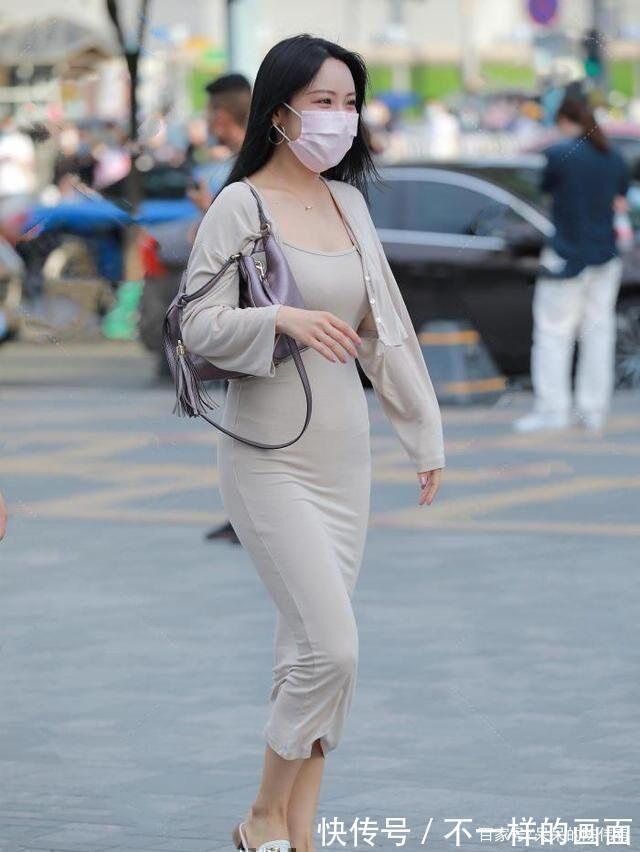 美女|精致时尚的连衣裙穿出青春气质，带来成熟美女温婉气质，活力四射