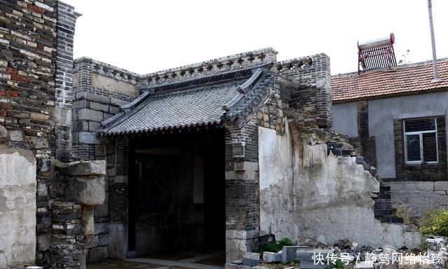 淄川张李村有个清代古建筑王家大院，青砖黛瓦，古色古香