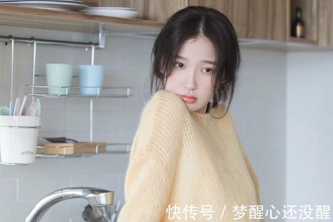 肉感|普通女生有3个特点,请大胆走“纯欲风”路线,天生就有优势