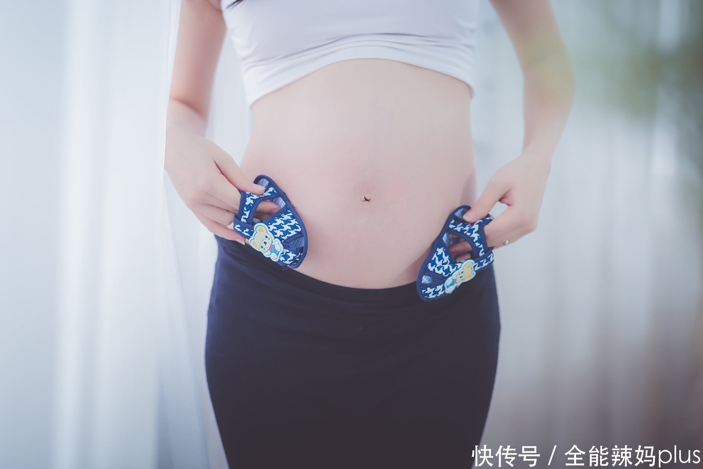 双胞胎|全球首例7胞胎,一天需42瓶奶52条尿布,24年后孩子现状让人惊喜