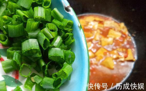 豆腐与它是天生一对,蛋白质高达牛奶4倍,口感嫩滑似蛋羹更营养