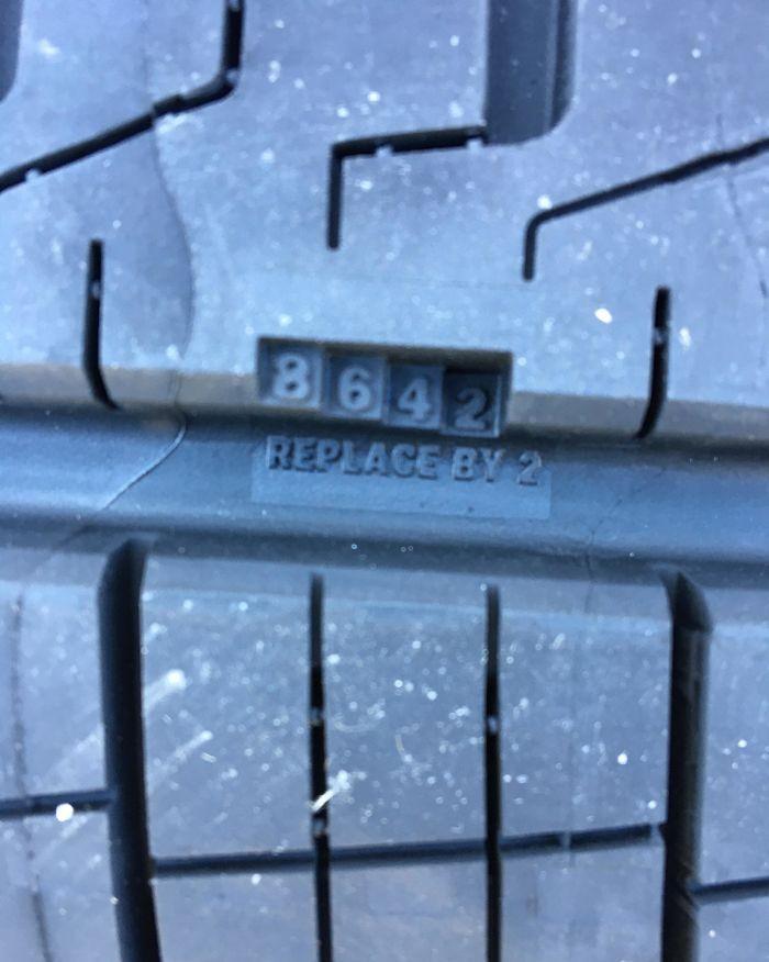 宠物车|50个人性的国外设计,日本卫生间设计得太贴心,再也不怕丢东西