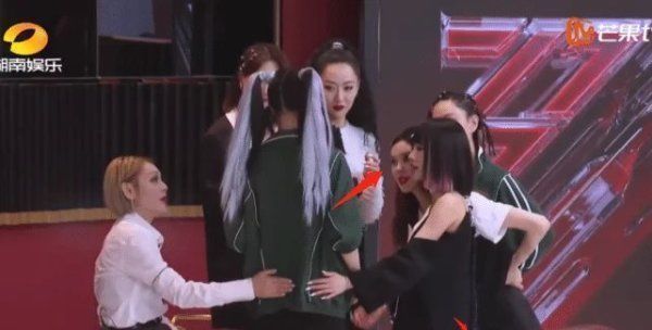 寧靜|黃圣依補位入選寧靜組,卻無意說出了靜姐最大爭議點,郁可唯的反應(yīng)亮了