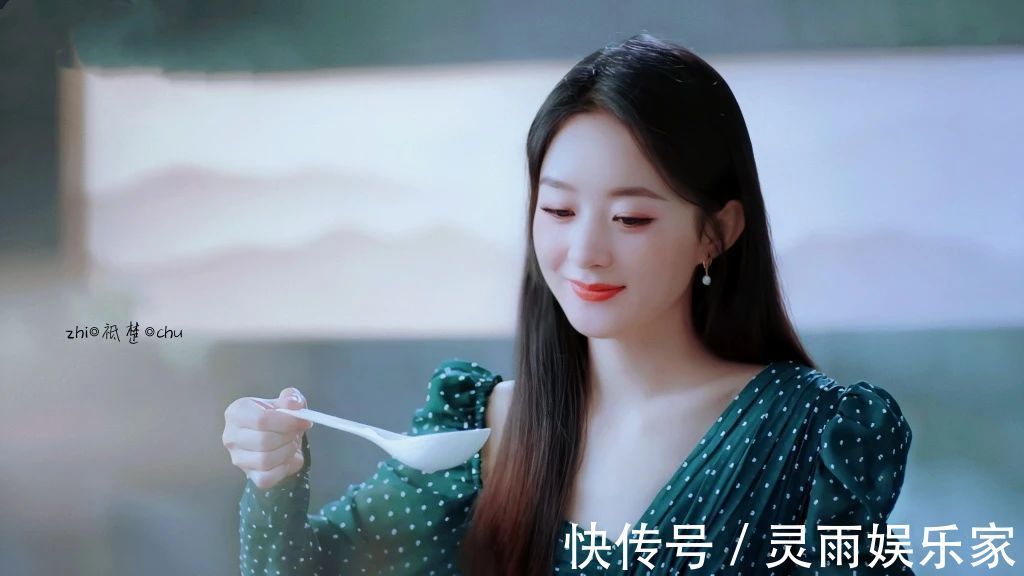 颖火虫|赵丽颖壁纸第72期世界奇奇怪怪,虫虫陪你可可爱爱
