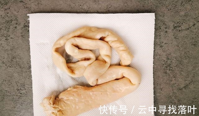 营养物质|猪大肠配上豆豉,酱汁浓郁,脆嫩可口!