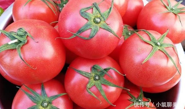 塑料袋|买回家的西红柿别放冰箱，学会这个方法，一个月不坏，越放越鲜甜